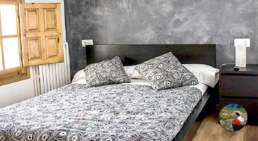Hostal Iguer Aísa Zewnętrze zdjęcie